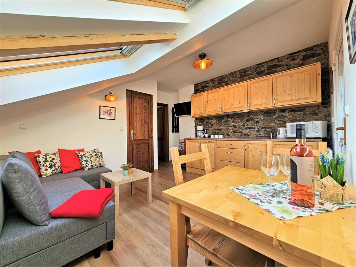 Pension U Sebastiana Hodousice ภายนอก รูปภาพ