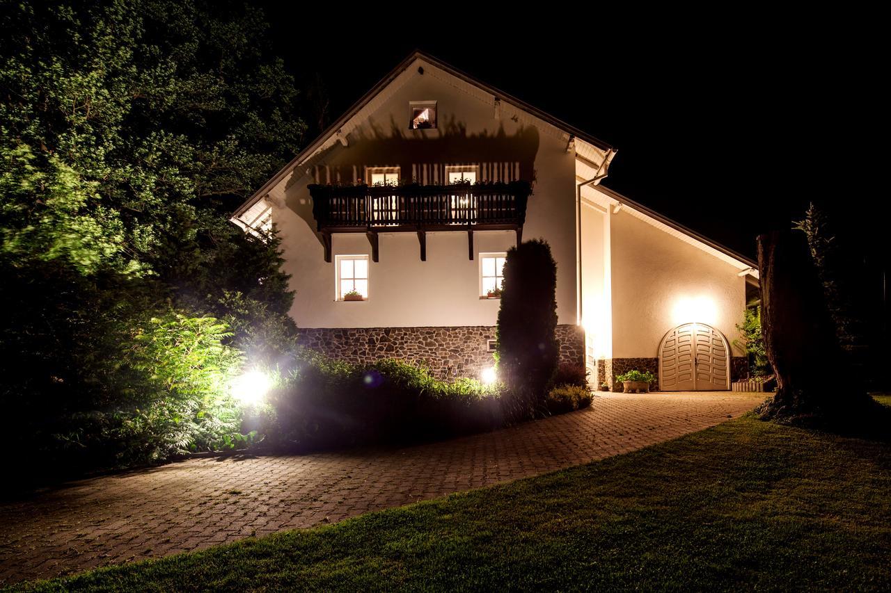 Pension U Sebastiana Hodousice ภายนอก รูปภาพ